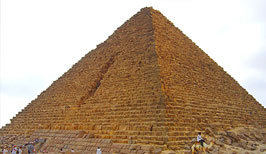 Mykerinos / Menkaureova pyramida v Gíze - Egypt