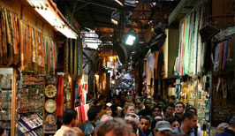 Turisticka atrakce - trh Khan el Khalili - centrum dění islámu v Káhiře