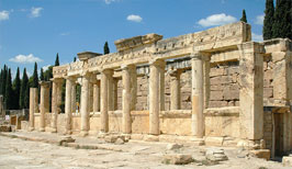 Starověké město Hierapolis - Pamukkale - Turecko